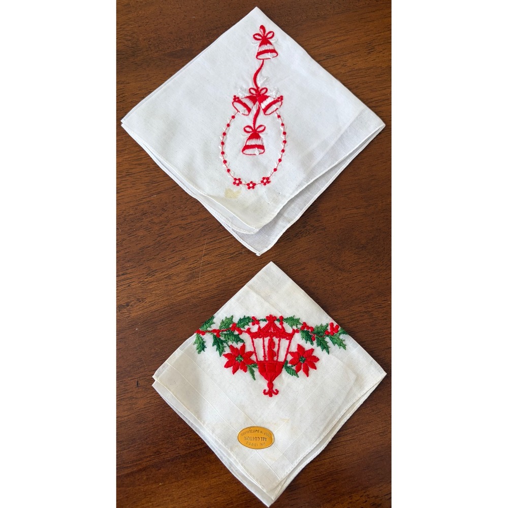Vintage Christmas Handkerchief‎ Set